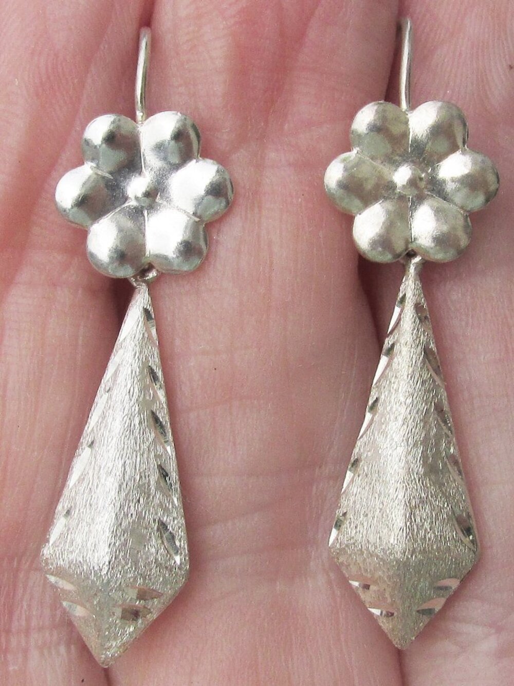 Sterling Silver Vintage Flower & Long Textured Dangle Pierced Earrings